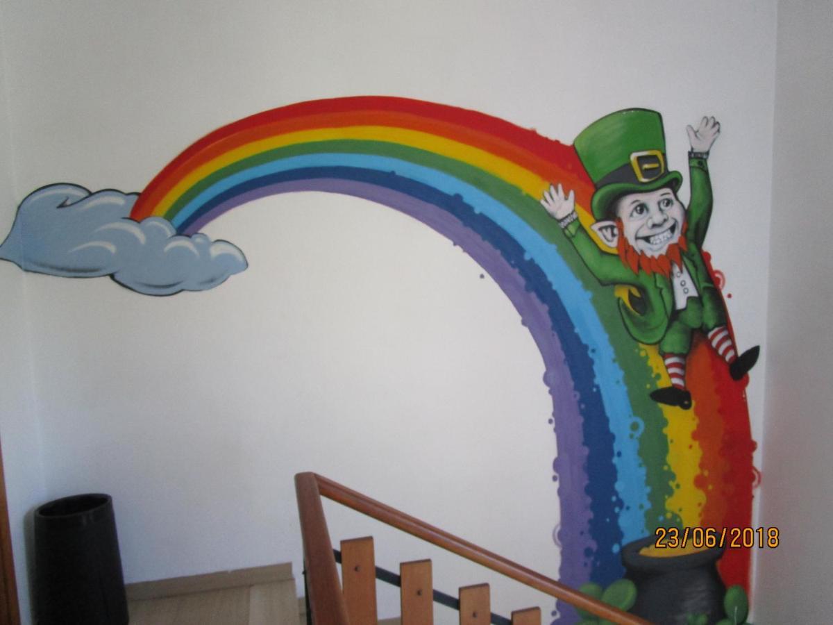Apartamento Rainbow House Esino Lario Exterior foto