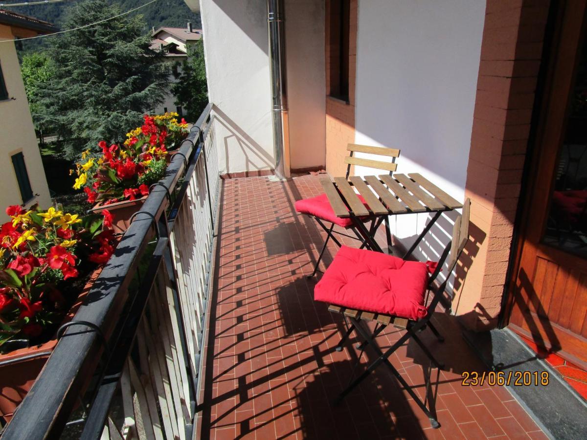 Apartamento Rainbow House Esino Lario Exterior foto