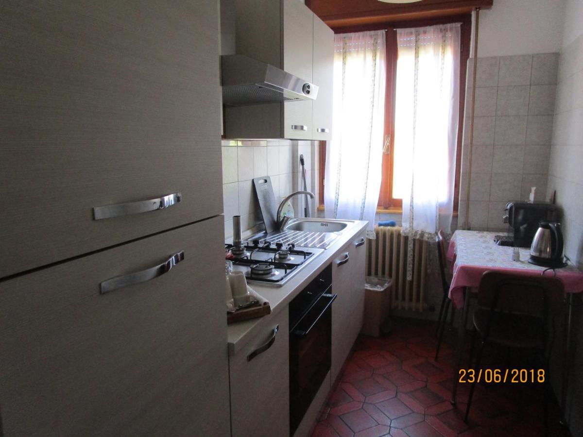 Apartamento Rainbow House Esino Lario Exterior foto